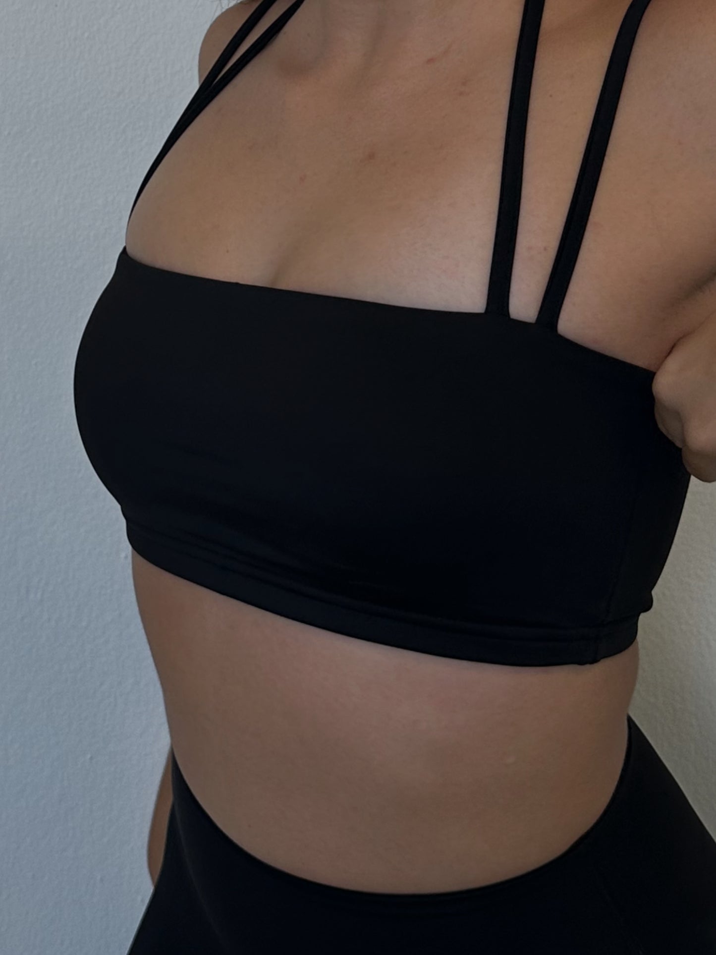 Back to Basic - Sport Bra